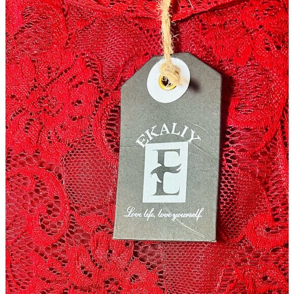 Women's Red Dress with Floral Long Sleeve Lace Top and Solid Skirt 2XL - Picture 3 of 9